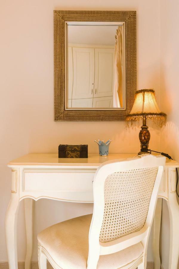 Suite Maison Alepou Luaran gambar