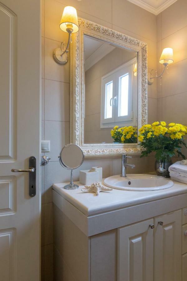 Suite Maison Alepou Luaran gambar